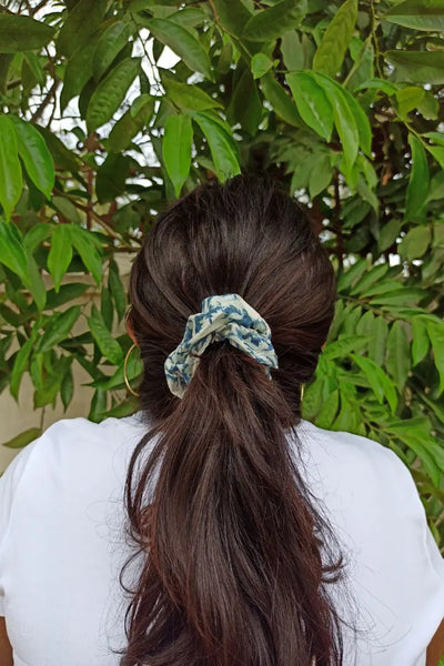 Ariana Mini Scrunchie