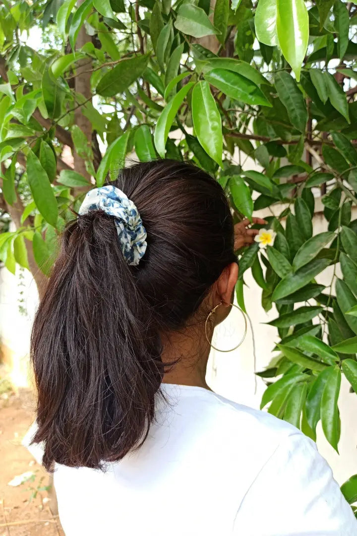 ilamra hand block printed naturally dyed organic cotton Off-white and indigo upcycled cotton chic scrunchie