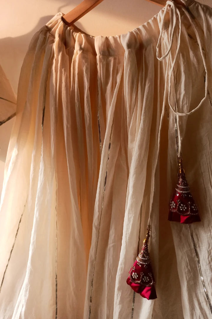 Ilamra sustainable clothing organic cotton off-white and madder red hand block printed blouse, dupatta and lehenga set