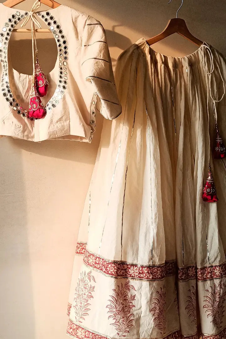 Ilamra sustainable clothing organic cotton off-white and madder red hand block printed blouse, dupatta and lehenga set