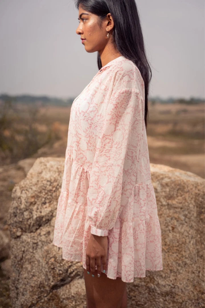 Ilamra sustainable clothing organic cotton Off-white and blush pink hand block printed tiered dress with puffed sleeves