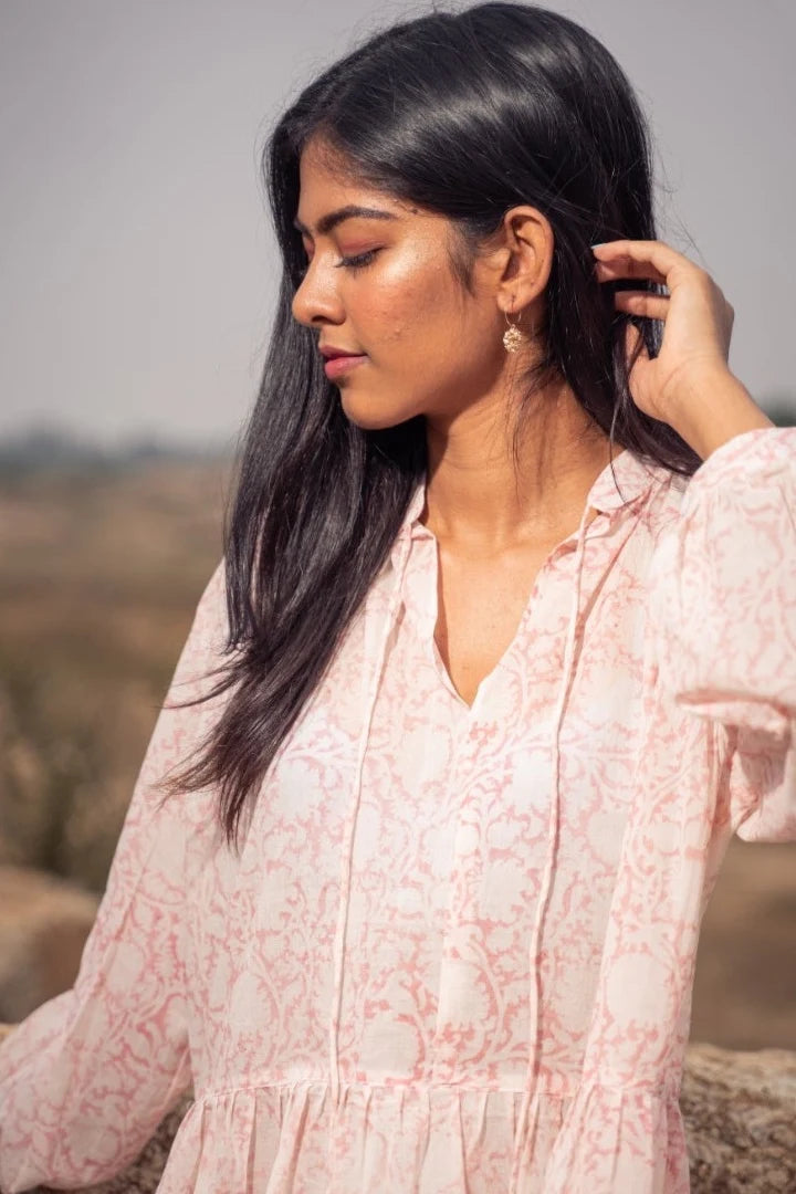 Ilamra sustainable clothing organic cotton Off-white and blush pink hand block printed tiered dress with puffed sleeves