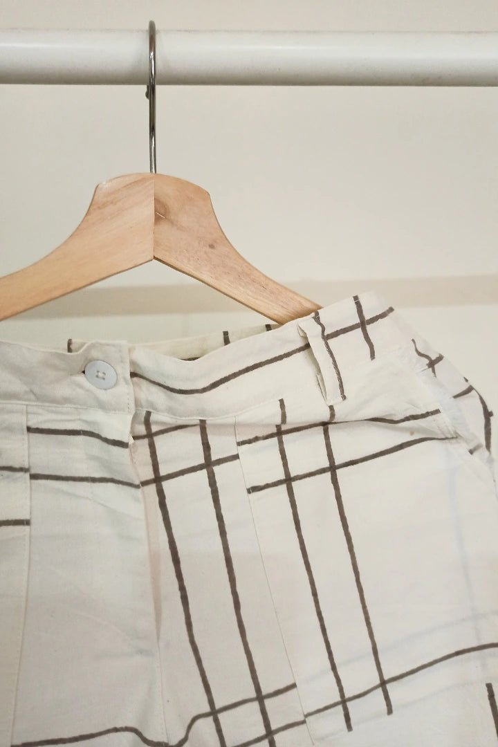 Ilamra kalamkari craft hand block printed organic cotton Black and Off-white cool pants