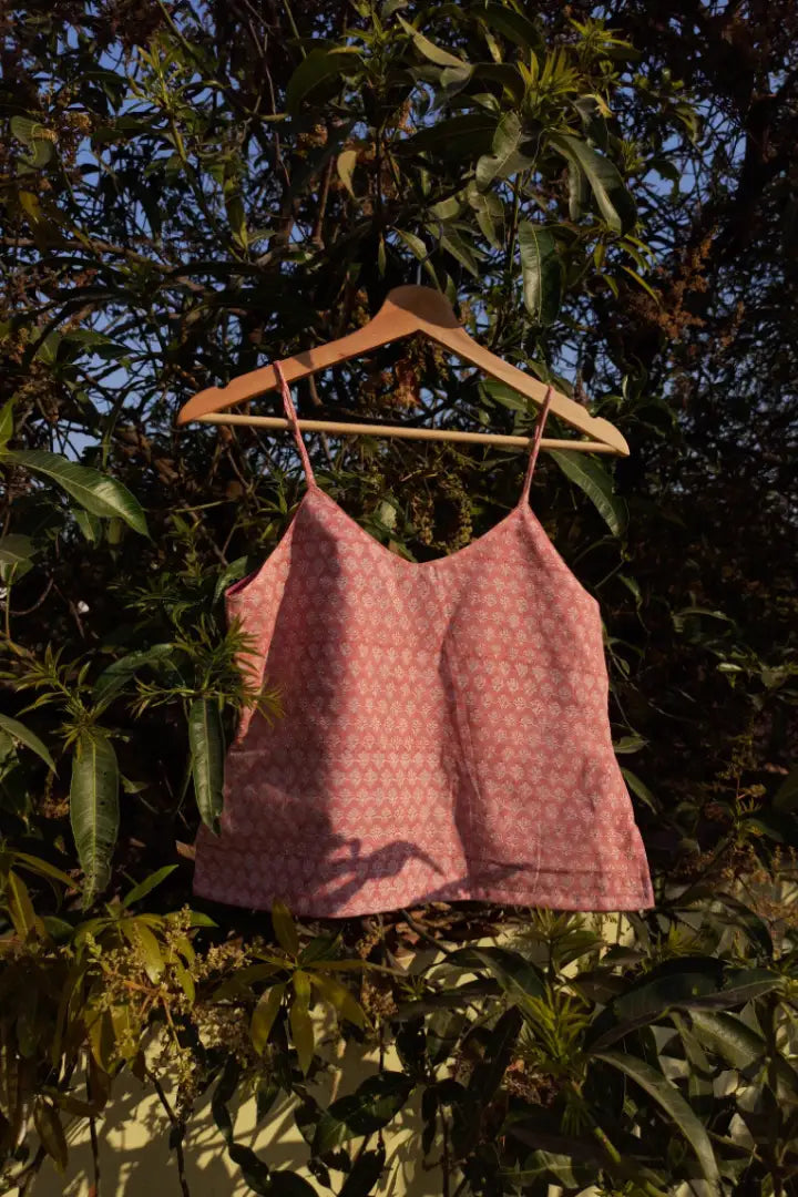 Ilamra sustainable clothing organic cotton pink hand block printed crop top