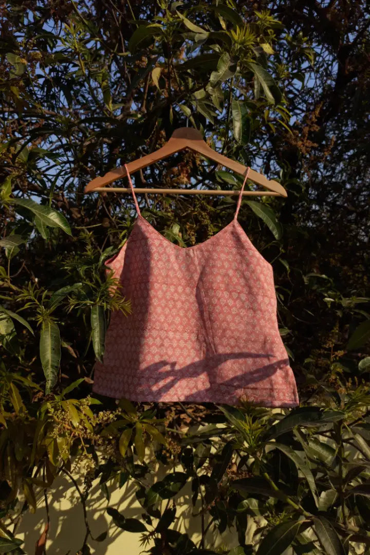 Ilamra sustainable clothing organic cotton pink hand block printed crop top