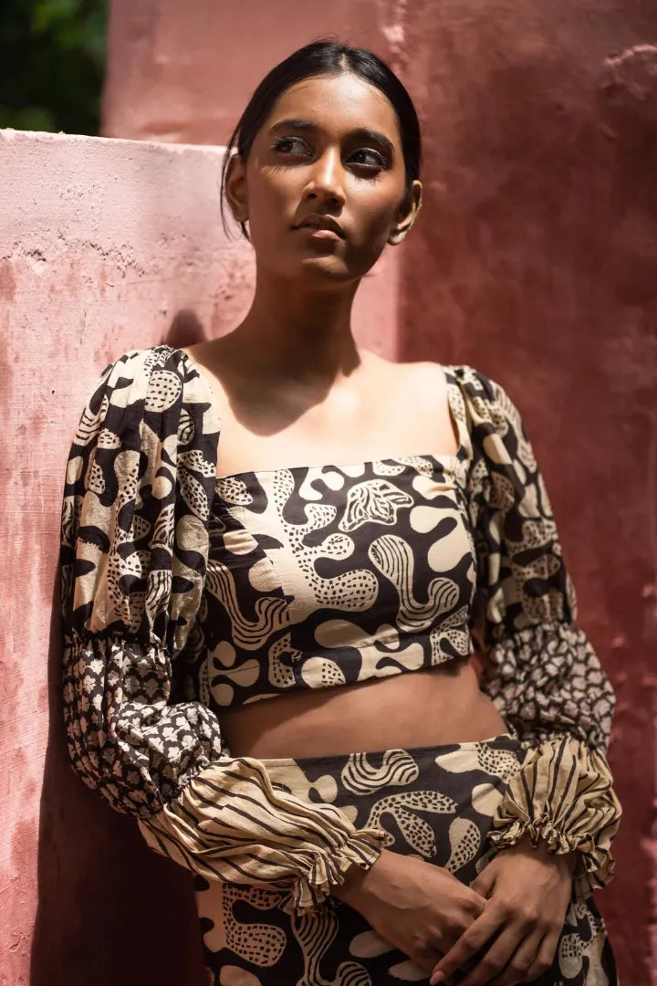 Ilamra kalamkari craft hand block printed organic cotton black and beige puffed blouse