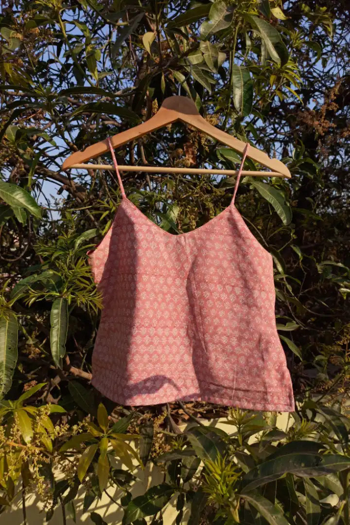 Ilamra sustainable clothing organic cotton pink hand block printed crop top