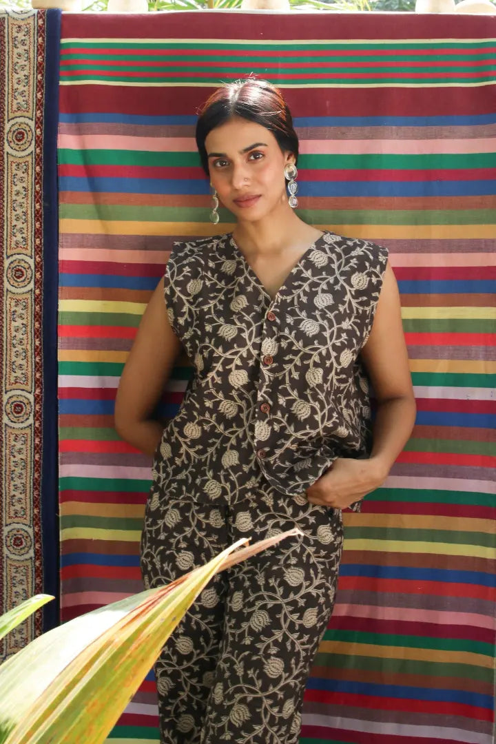 Ilamra kalamkari craft hand block printed organic cotton black and beige vest