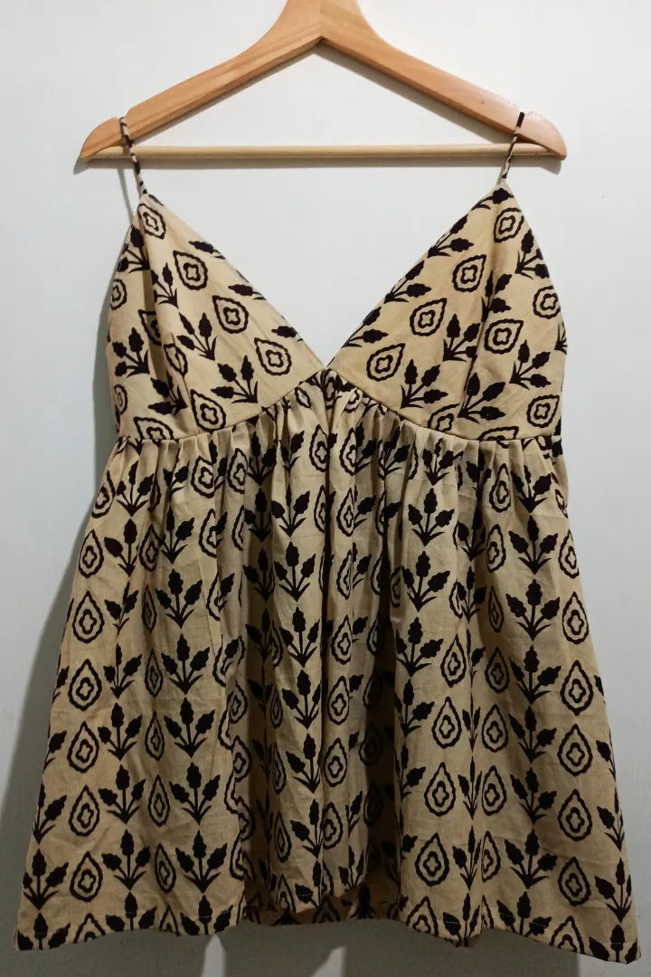 Rune Spaghetti Top