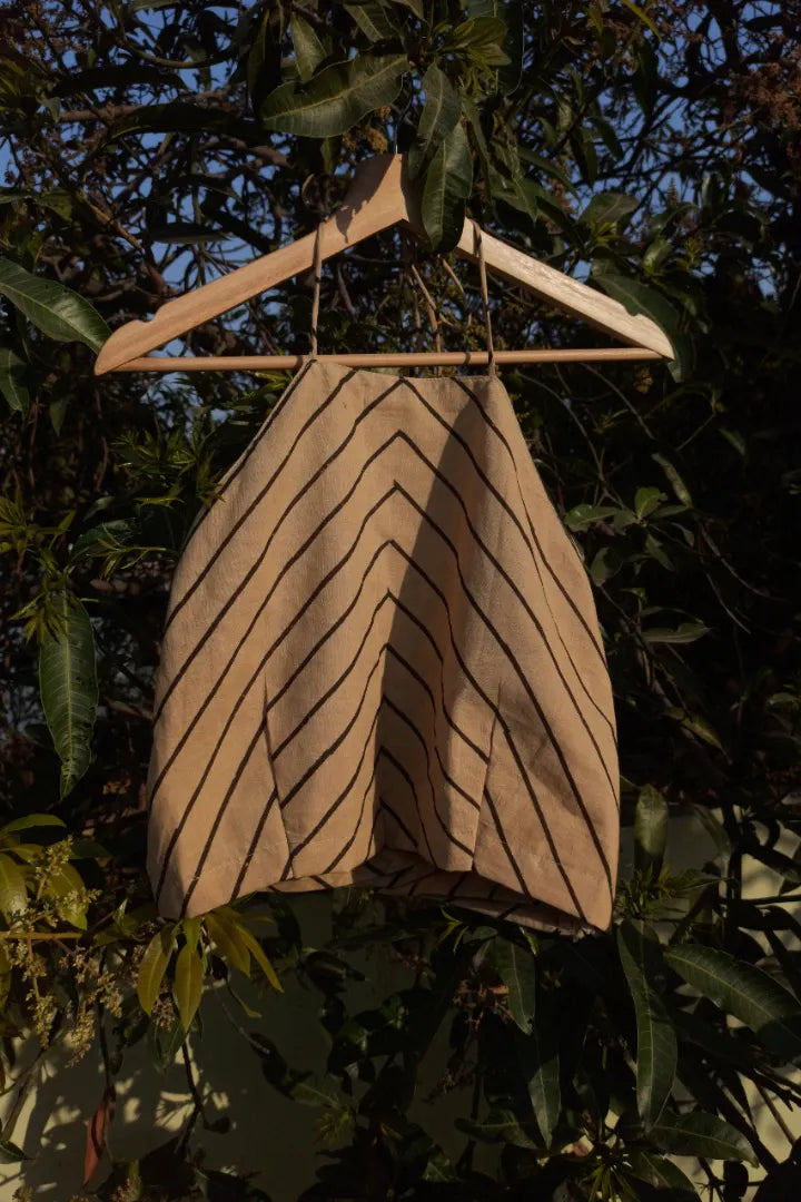 Ilamra sustainable clothing organic cotton black and beige hand block printed halter top