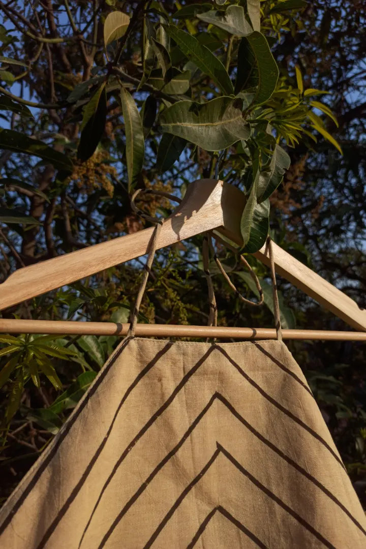 Ilamra sustainable clothing organic cotton black and beige hand block printed halter top