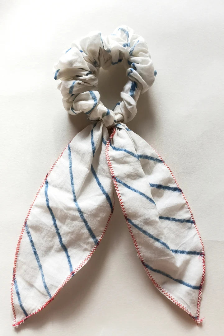 Ilamra hand block printed sustainably made naturally dyed Off-white and Indigo Upcycled Cotton Mul scrunchie bundle