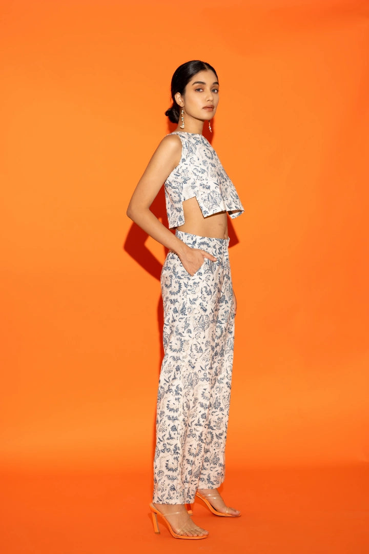 Ilamra hand block printed organic cotton naturally dyed Indigo and off-white crop top