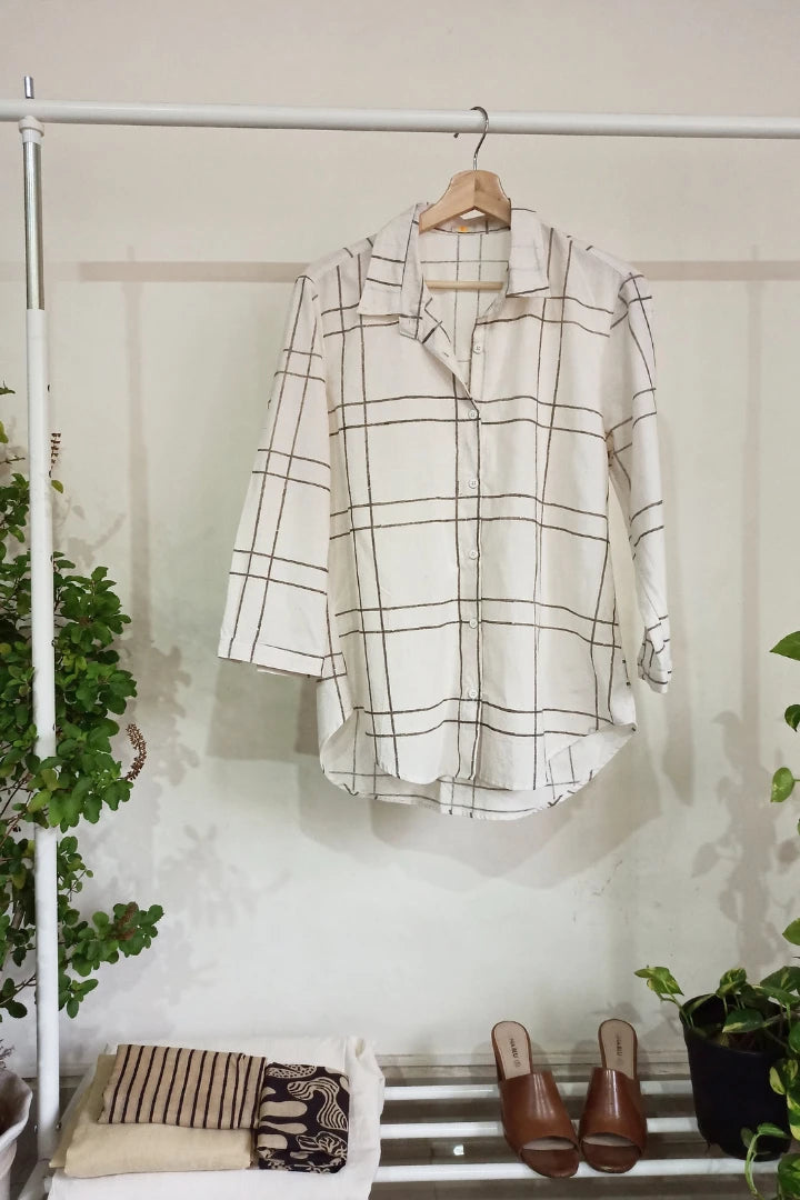 Ilamra hand block printed sustainably made naturally dyed Black and Off-white shirt with foldable cuff sleeves