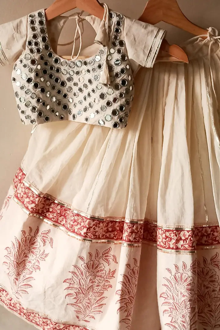 Ilamra sustainable clothing organic cotton off-white and madder red hand block printed blouse and lehenga set