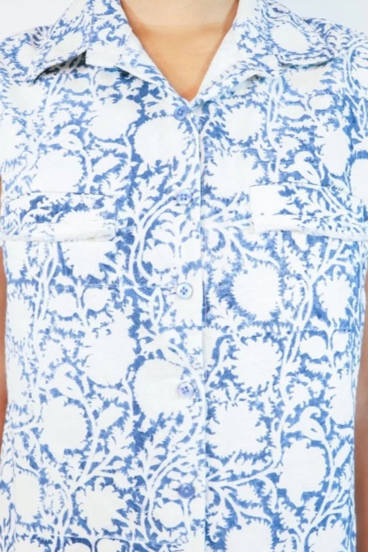 Ilamra sustainable clothing organic cotton Off-White and Indigo hand block printed button-down simple shirt