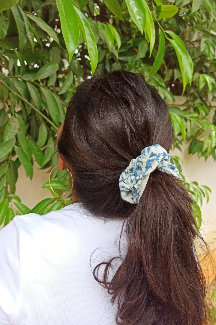 ilamra hand block printed naturally dyed organic cotton Off-white and indigo upcycled cotton chic scrunchie
