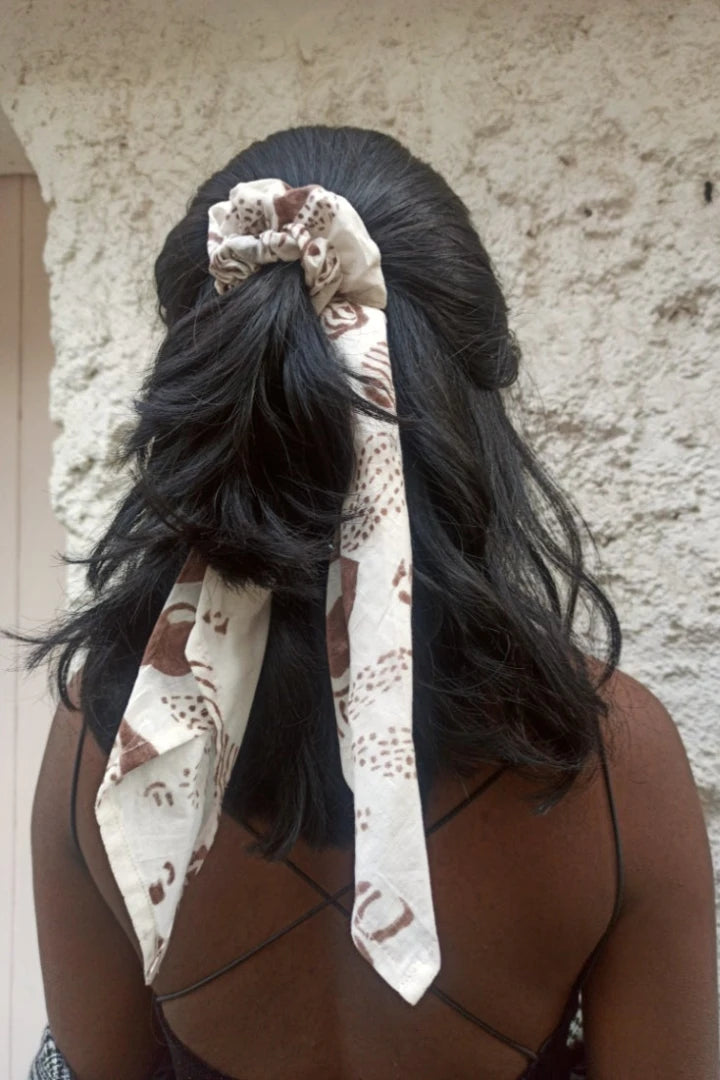 Ilamra hand block printed organic cotton naturally dyed Off white and brown Upcycled Cotton scrunchie