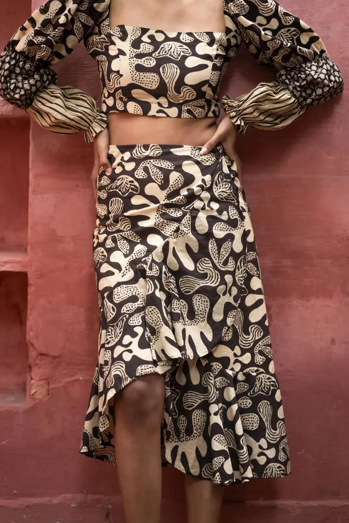 Ilamra kalamkari craft hand block printed organic cotton black and beige skirt