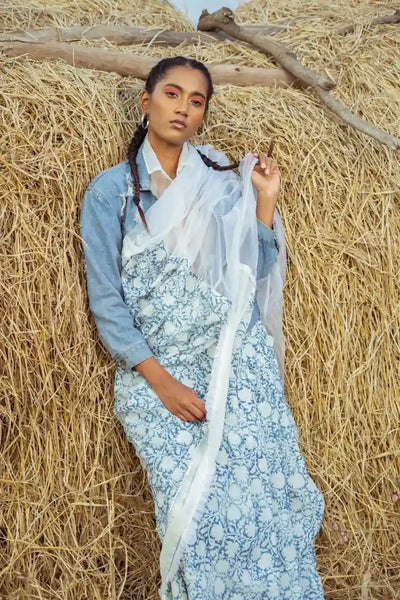 Foam of the Sea Saree