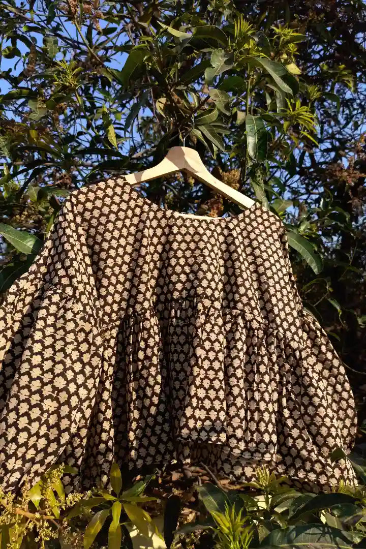 Ilamra sustainable clothing organic cotton black and beige hand block printed tent top